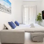 Burlo Garofalo Elegant Near Hospital Daire *