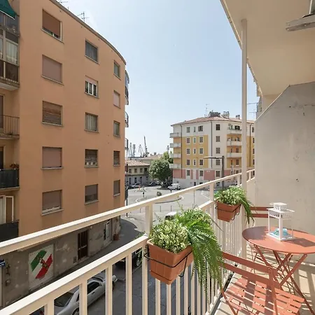 Burlo Garofalo Elegant Near Hospital *