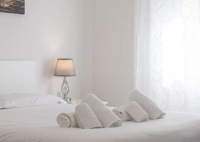 Burlo Garofalo Elegant Near Hospital *