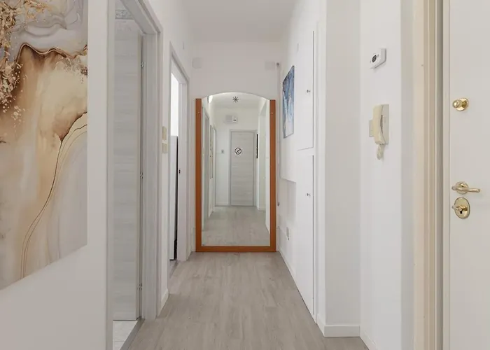 Appartamento Burlo Garofalo Elegant Near Hospital *