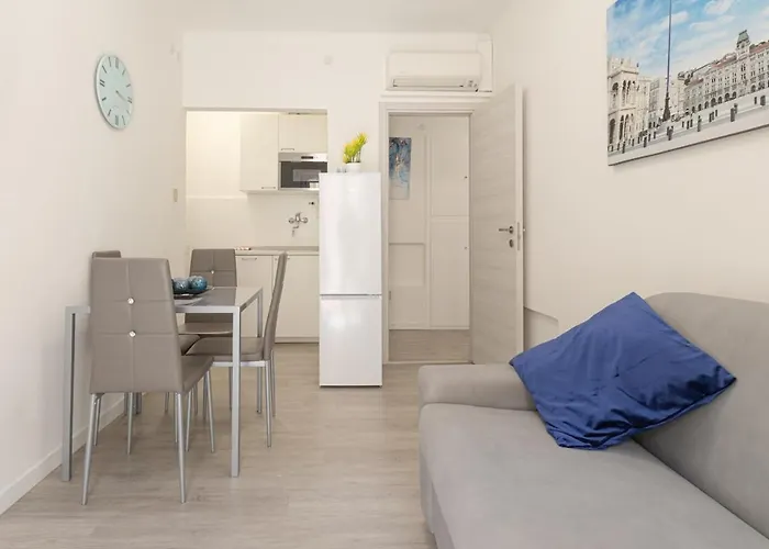 Burlo Garofalo Elegant Near Hospital